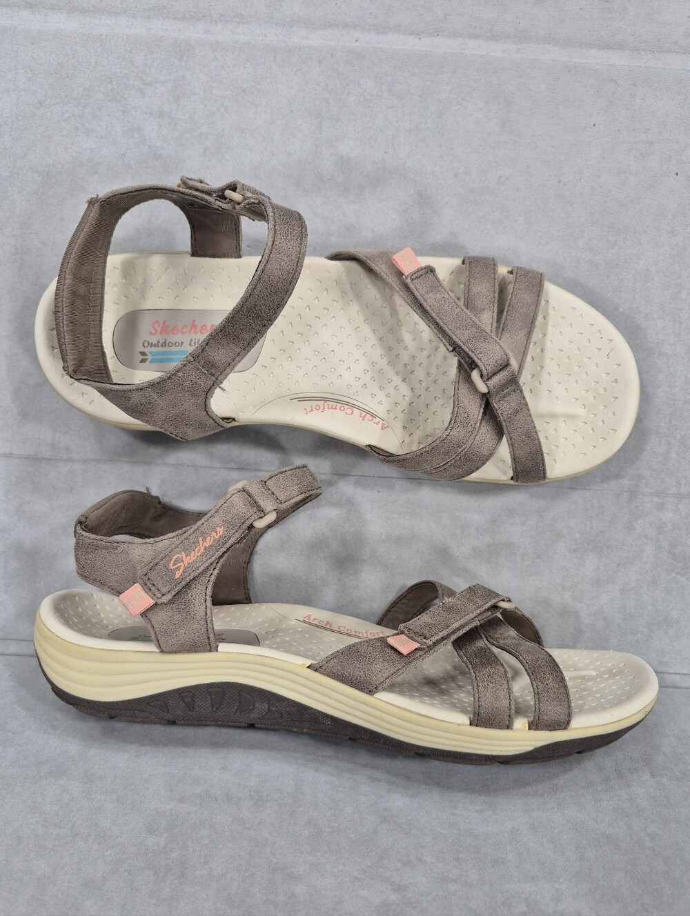Skechers Outdoor Lifestyle sandals women's 10 tan criss cross adjustable straps